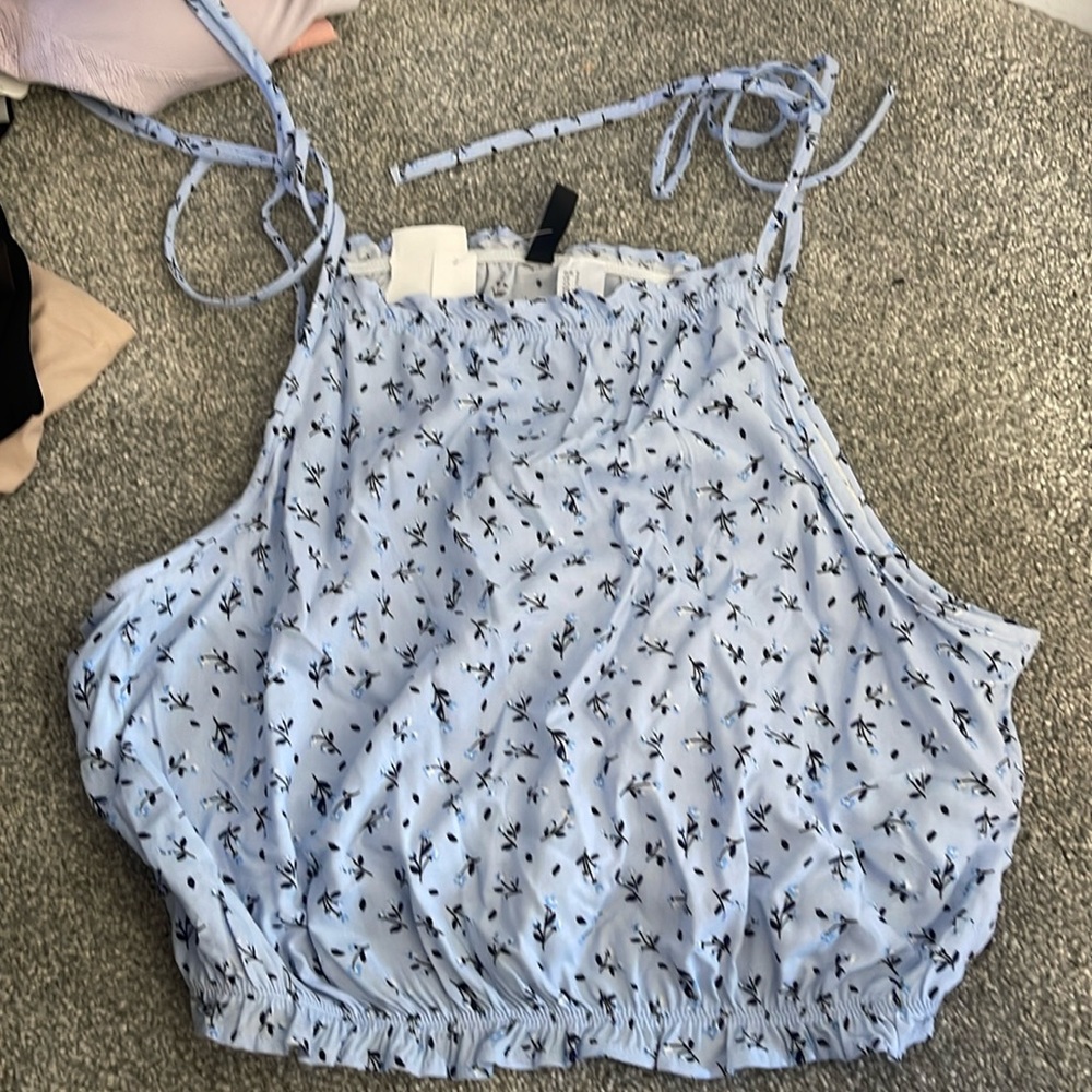 Divided top H&M
